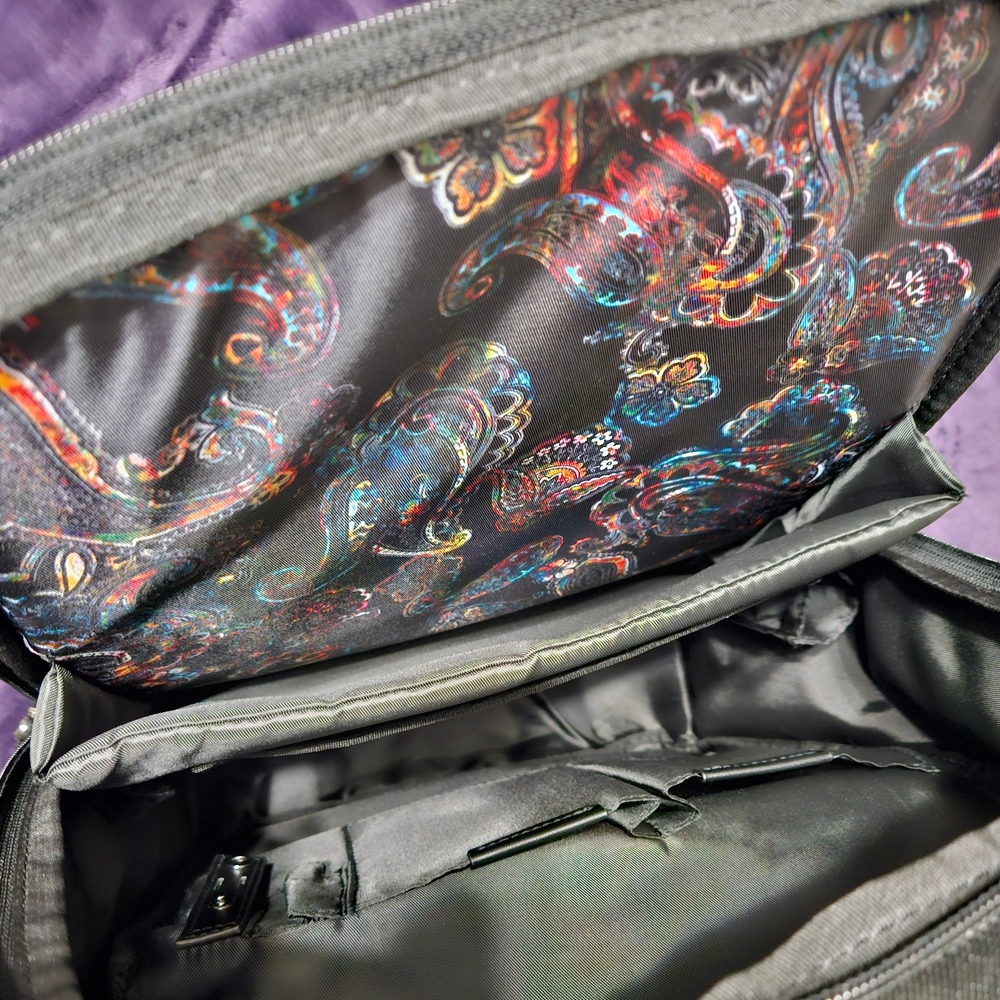 Robert Graham Textured Black Accessory - Picture 4 of 8